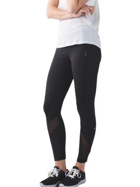 Lululemon Inspire TIght II- Size 6